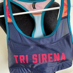 Tri Sirena Team 2022 sports bra size medium. Never worn. No tags.